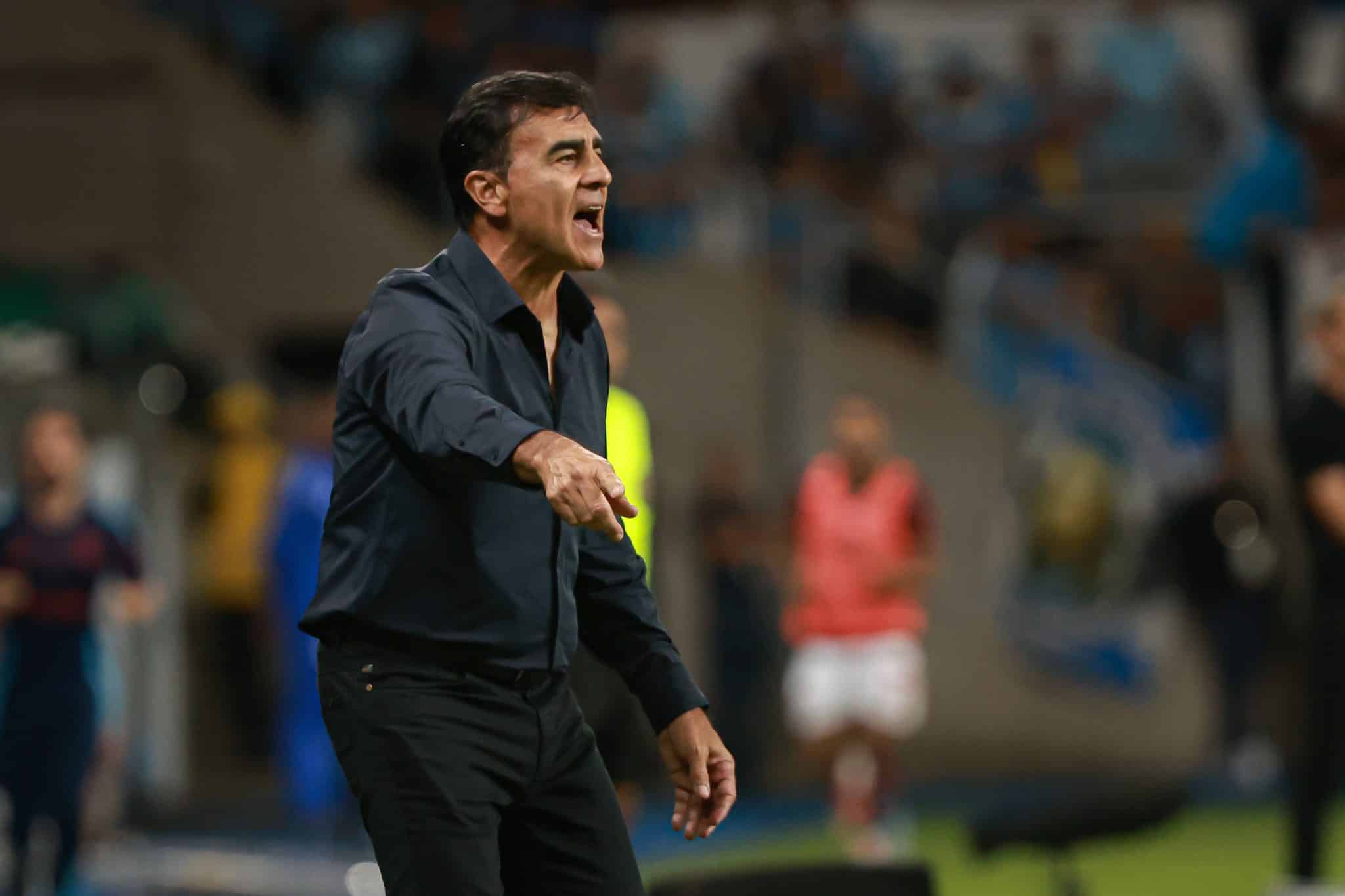 Quinteros foi demitido ap&oacute;s goleada para o Mirassol (Foto: Icon Sport)