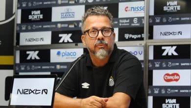 Cléber Xavier chega ao Santos com olho ‘para dentro’ e responde sobre relação com Neymar