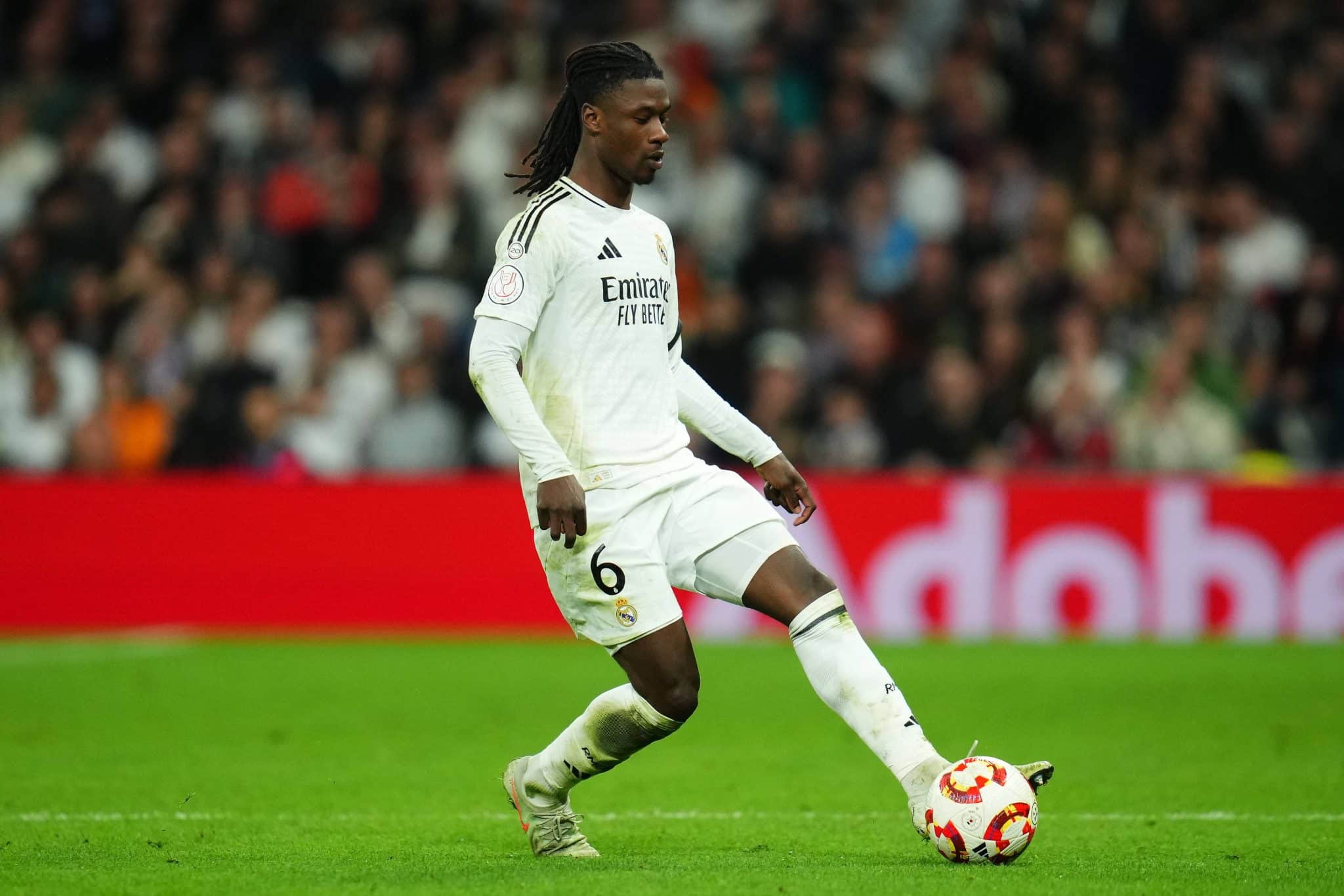 Camavinga salva a pele de Mbapp&eacute; em vit&oacute;ria do Real Madrid por LaLiga