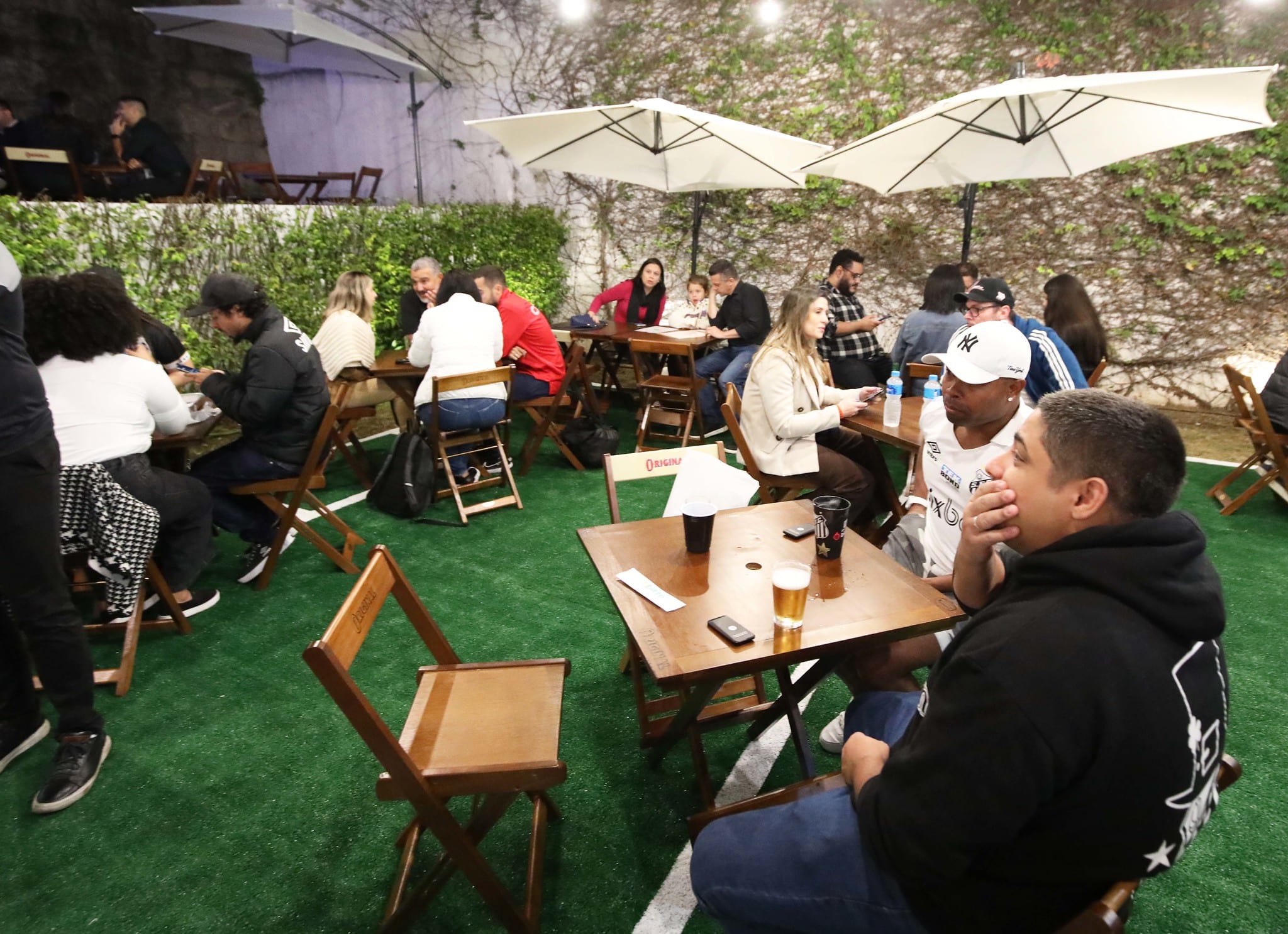 Santos Store SP com transmiss&atilde;o de jogos 