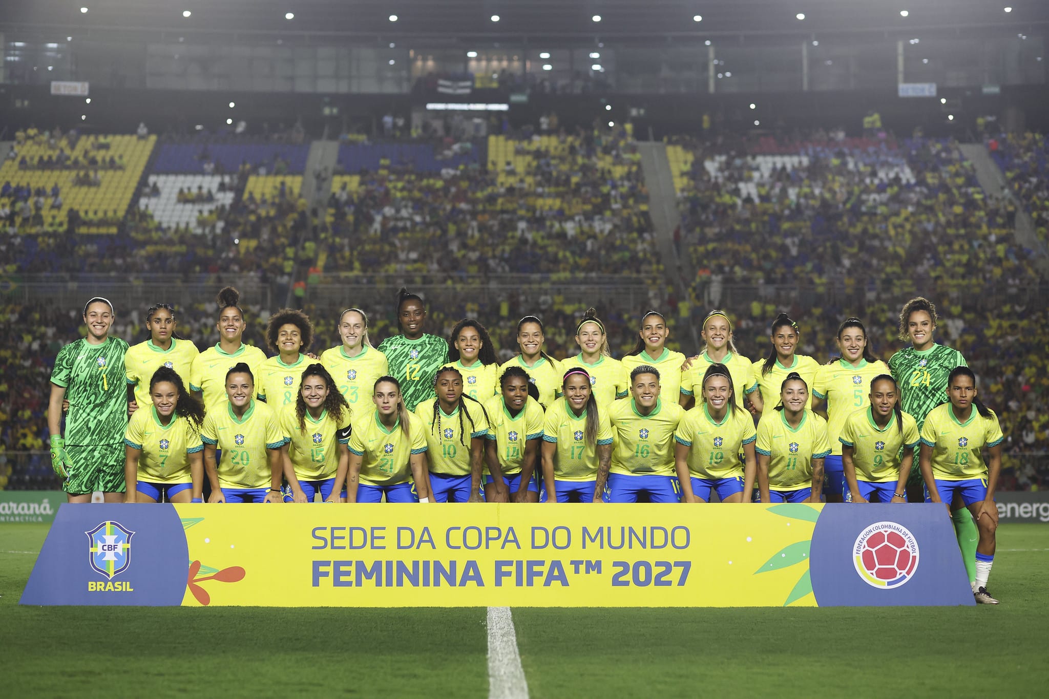 Sele&ccedil;&atilde;o brasileira feminina