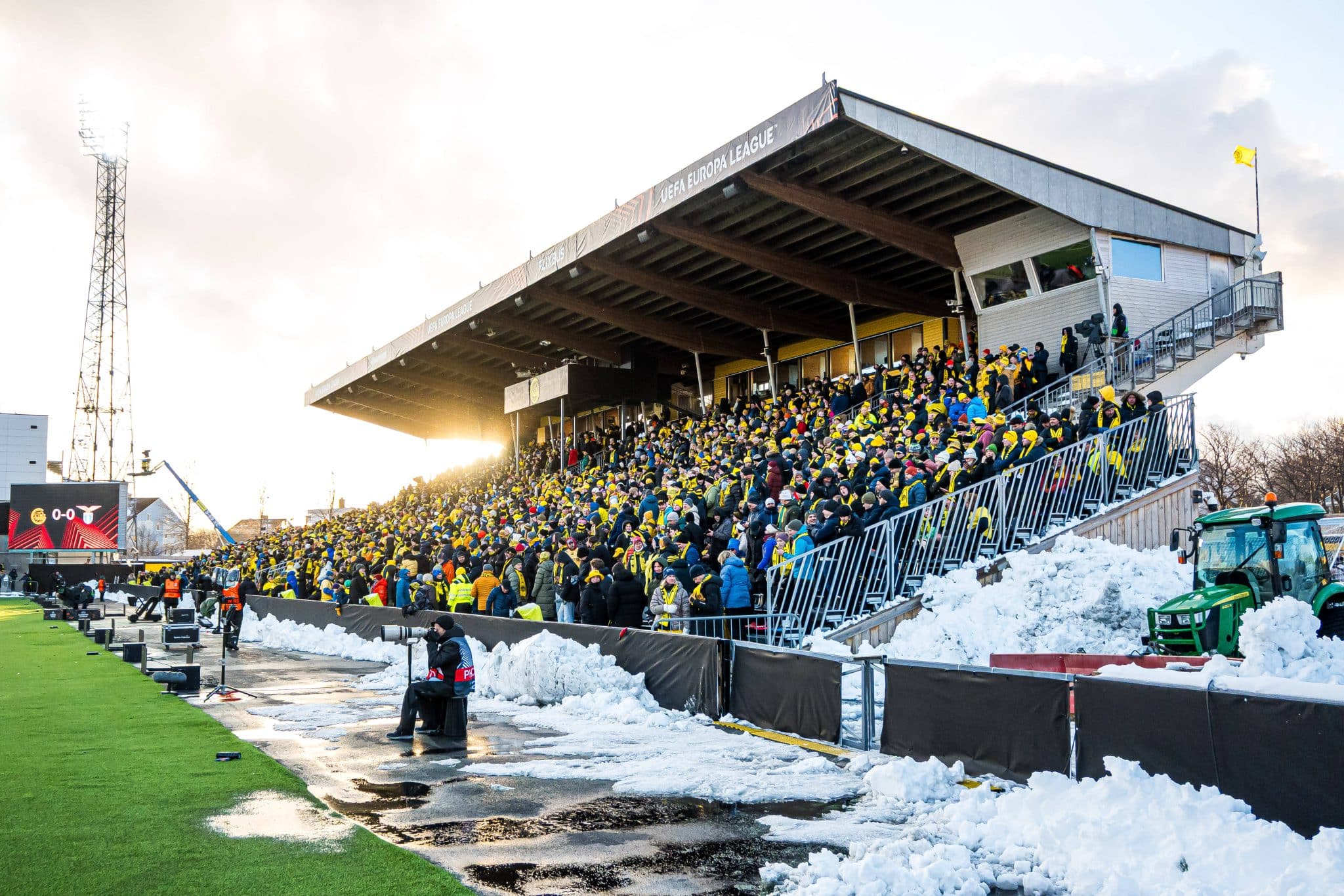 Arquibancada do Aspmyra Stadion 