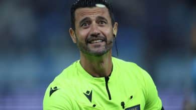 &lsquo;N&atilde;o vi nada&rsquo;: P&ecirc;nalti n&atilde;o dado em Grenal &eacute; segunda grande pol&ecirc;mica de &aacute;rbitro em 2025