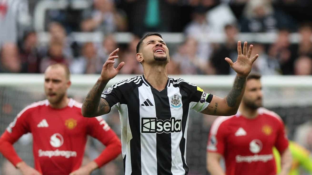 Aposta do United n&atilde;o funciona, e Newcastle nem precisou do t&eacute;cnico para golear f&aacute;cil