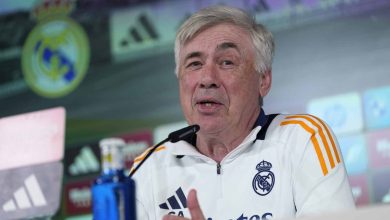 Ex-Barcelona, t&eacute;cnico d&aacute; curiosa demonstra&ccedil;&atilde;o de apoio a Ancelotti