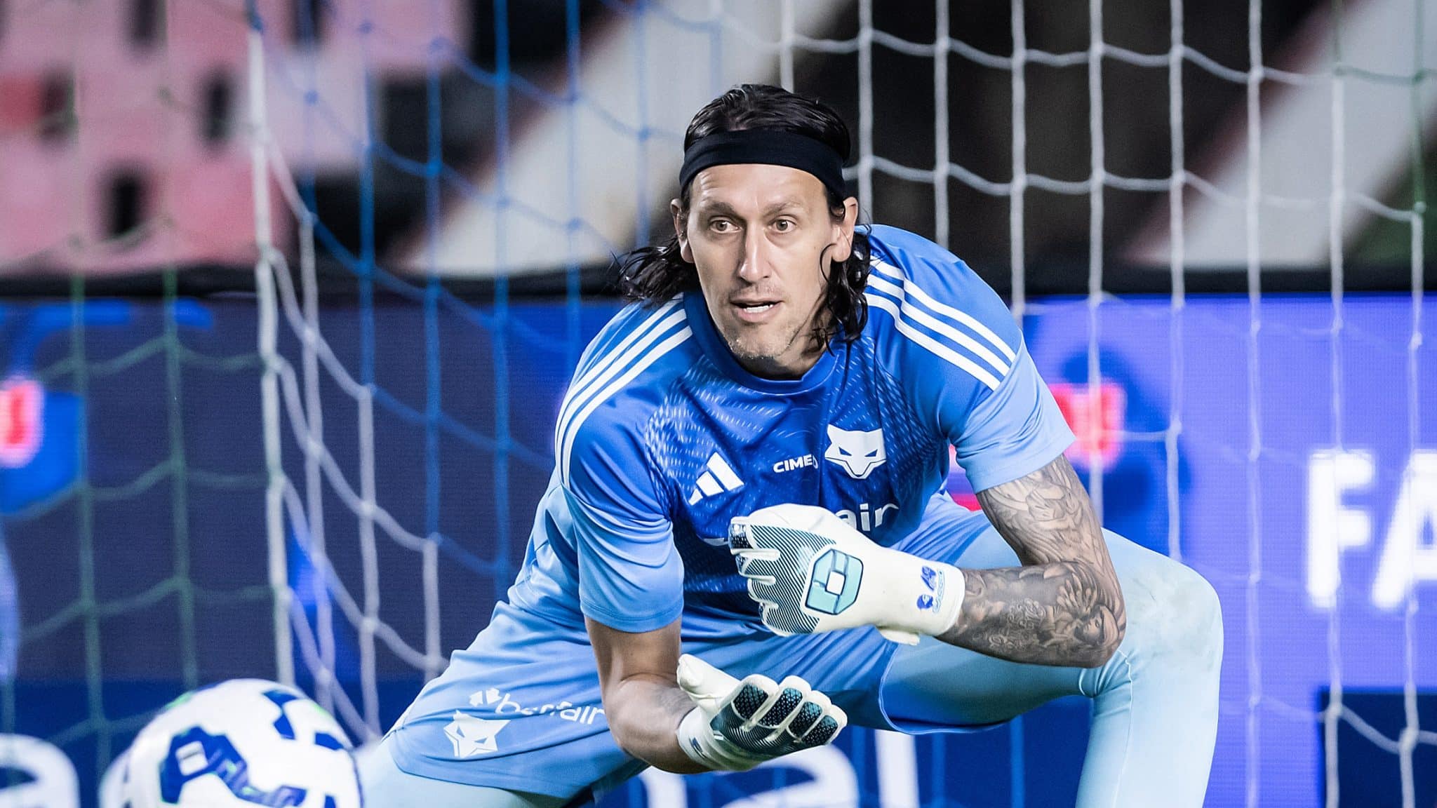 C&aacute;ssio durante aquecimento pelo Cruzeiro (Foto: Gustavo Aleixo/Cruzeiro)