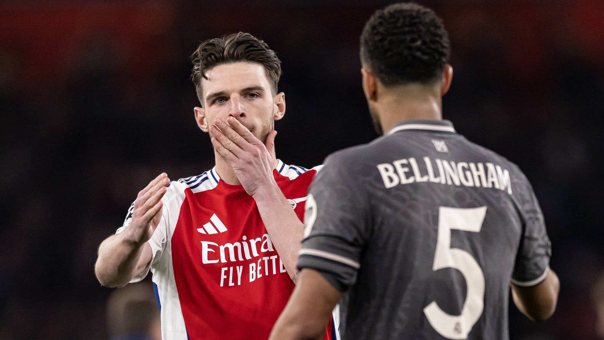 Carrasco do Real Madrid revela segredo para marcar gola&ccedil;os de falta no Arsenal