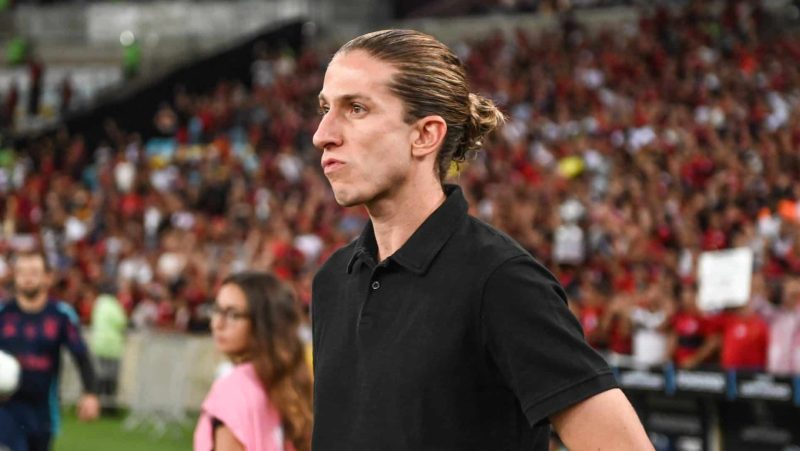 Filipe Luís vira manchete na Espanha após goleada do Flamengo: ‘Ecoou a retórica de Simeone’