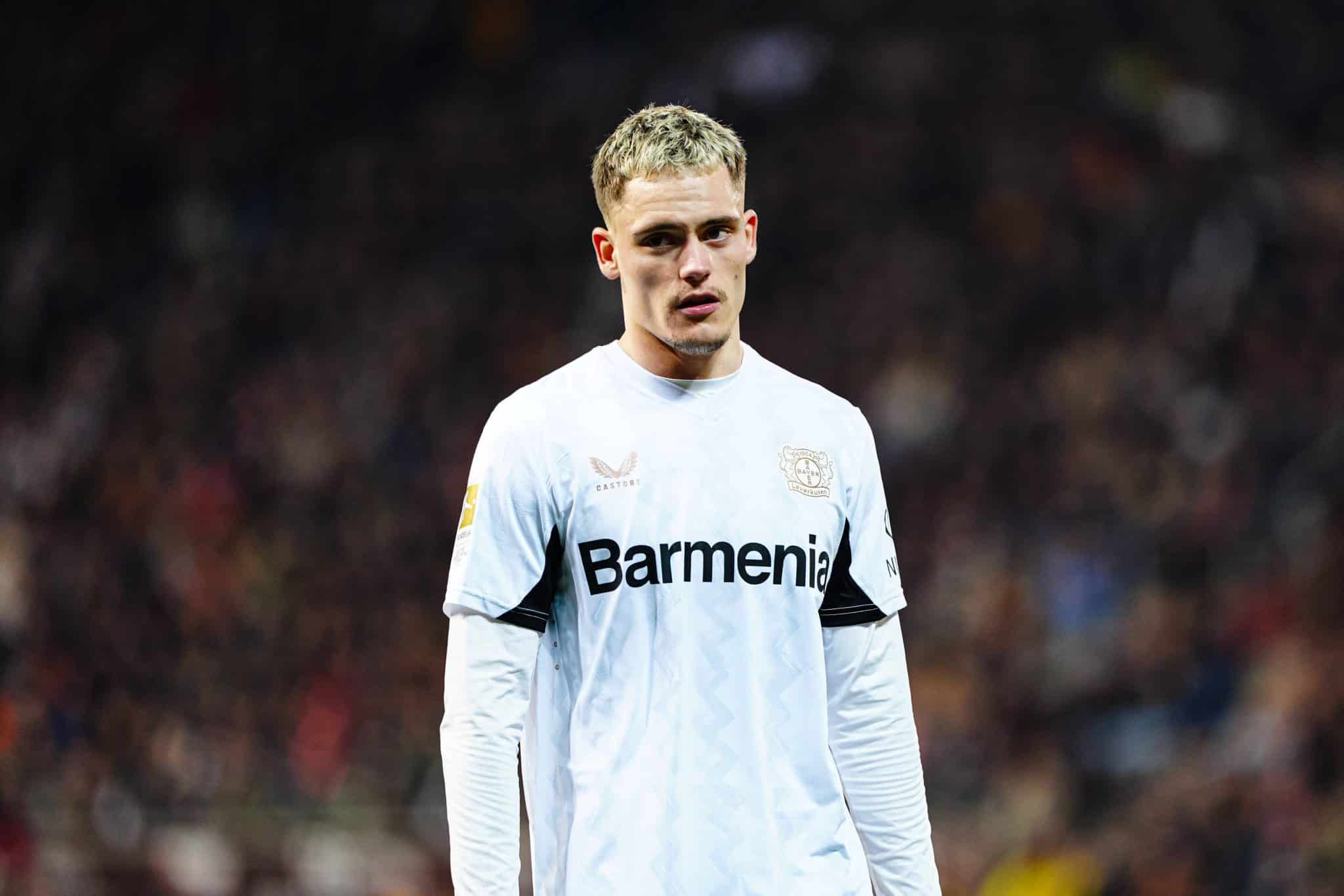 Florian Wirtz em a&ccedil;&atilde;o pelo Leverkusen