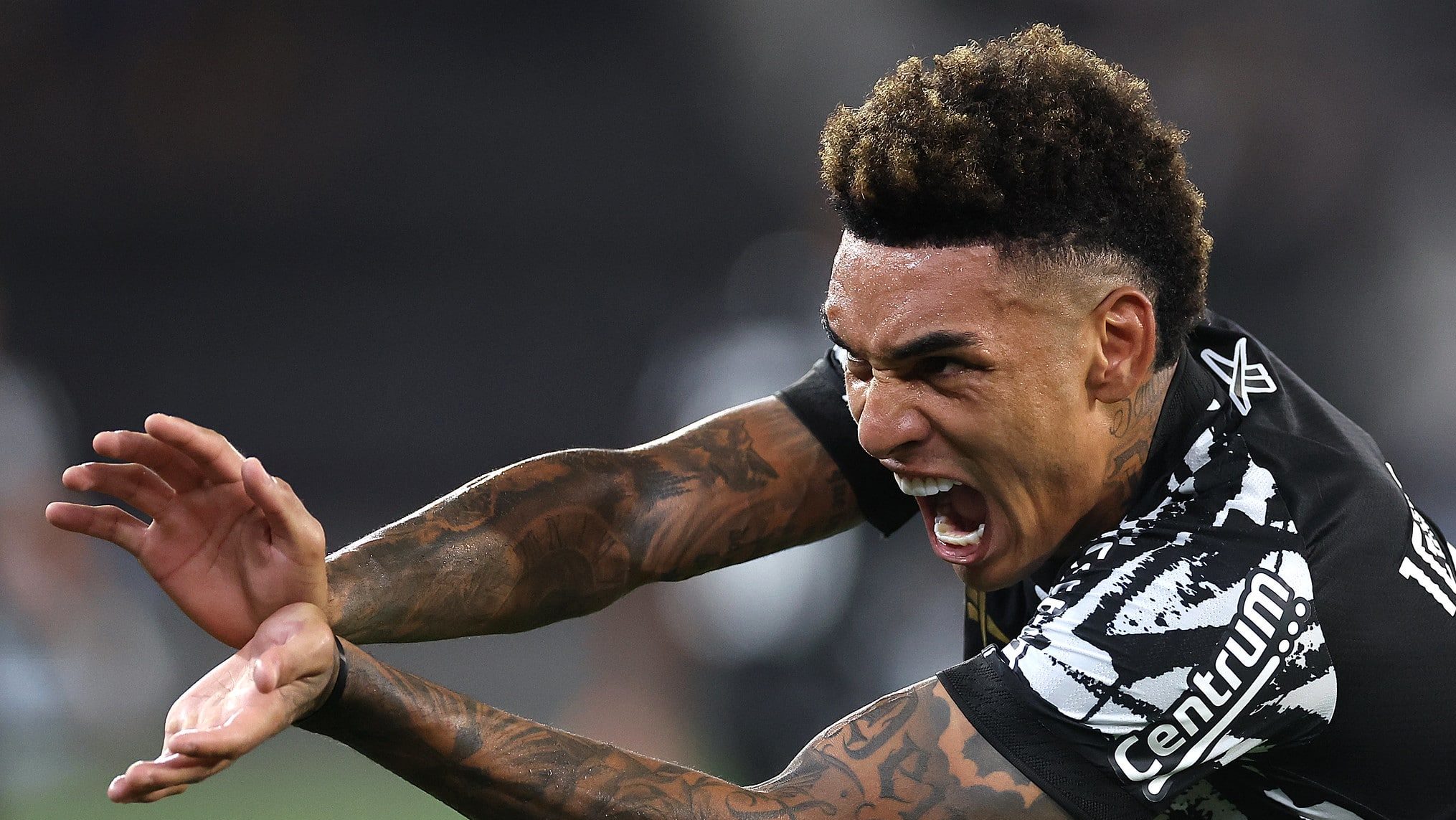 Ap&oacute;s expuls&atilde;o e cr&iacute;ticas, Igor Jesus trilha novo recome&ccedil;o no Botafogo