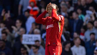 Ex-Flamengo castiga Van Dijk, faz golaço e Fulham encerra sequência invicta do Liverpool
