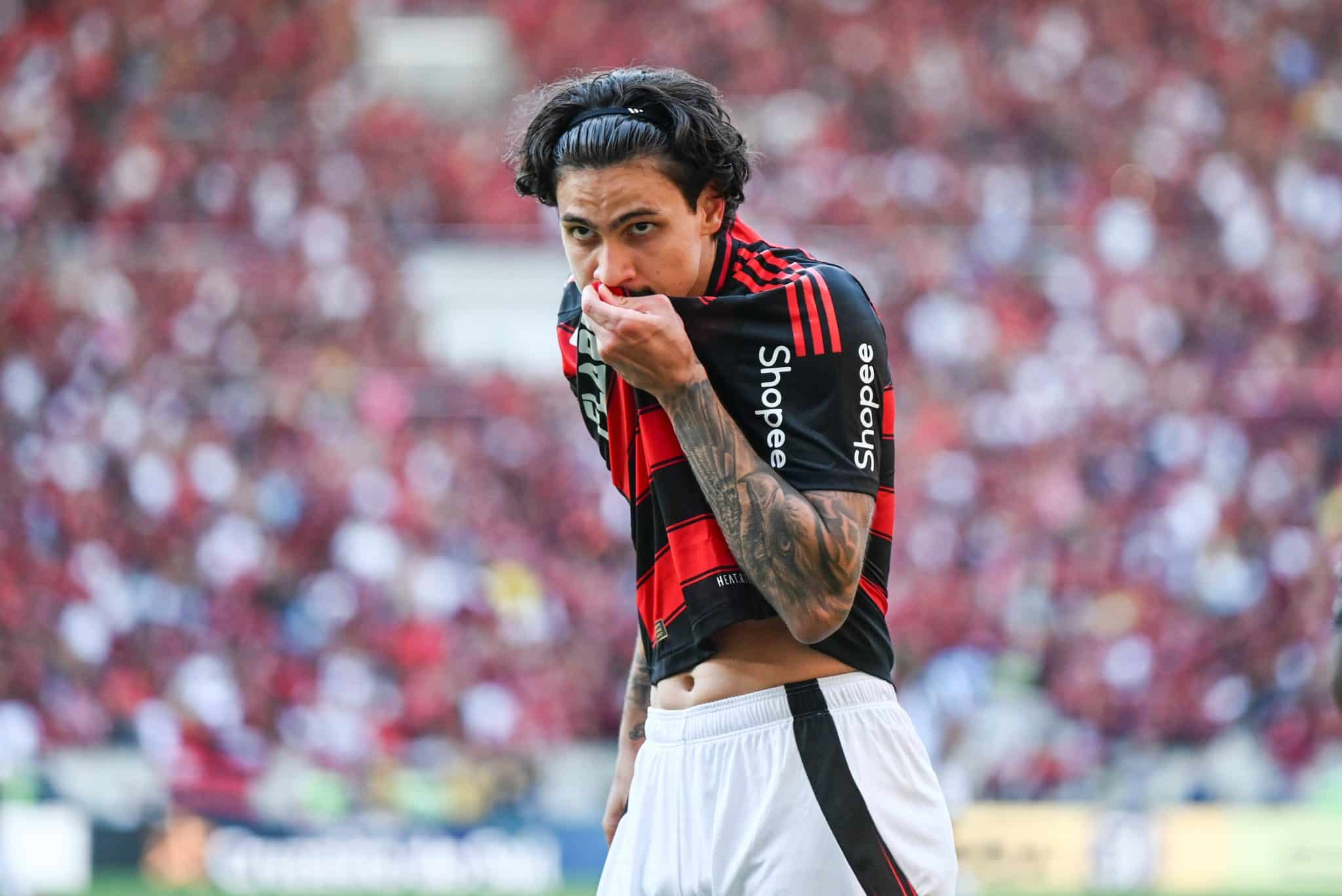 Pedro marcou duas vezes contra o Corinthians (Foto: Imago)