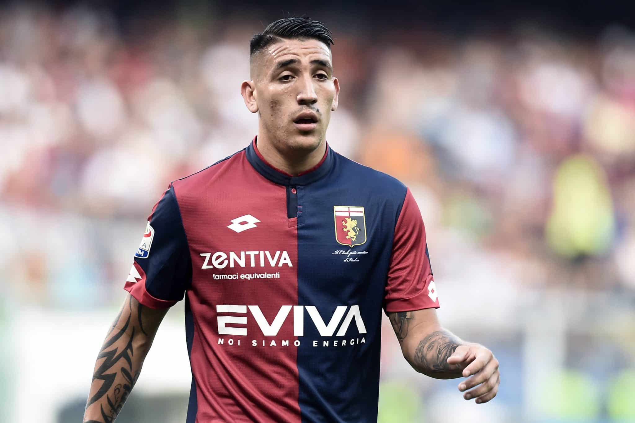 Ricardo Centurión em ação pelo Genoa, em 2017