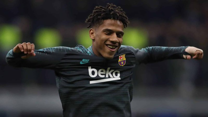 Barcelona recebe mais de R$ 50 milhões por jovem que ‘flopou’ no clube