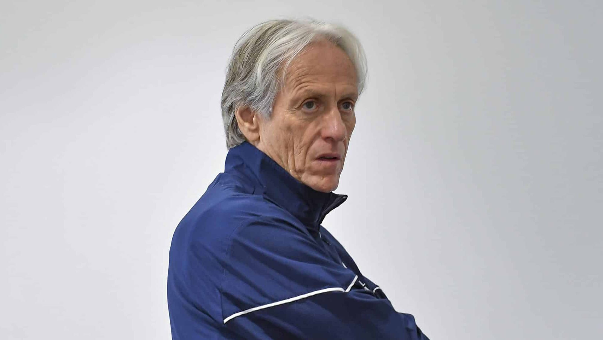 Com sombra de Ancelotti e Abel, Jorge Jesus tem caminho livre para assumir a Sele&ccedil;&atilde;o