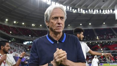 Jorge Jesus rebate pergunta irônica e adota silêncio sobre seleção brasileira