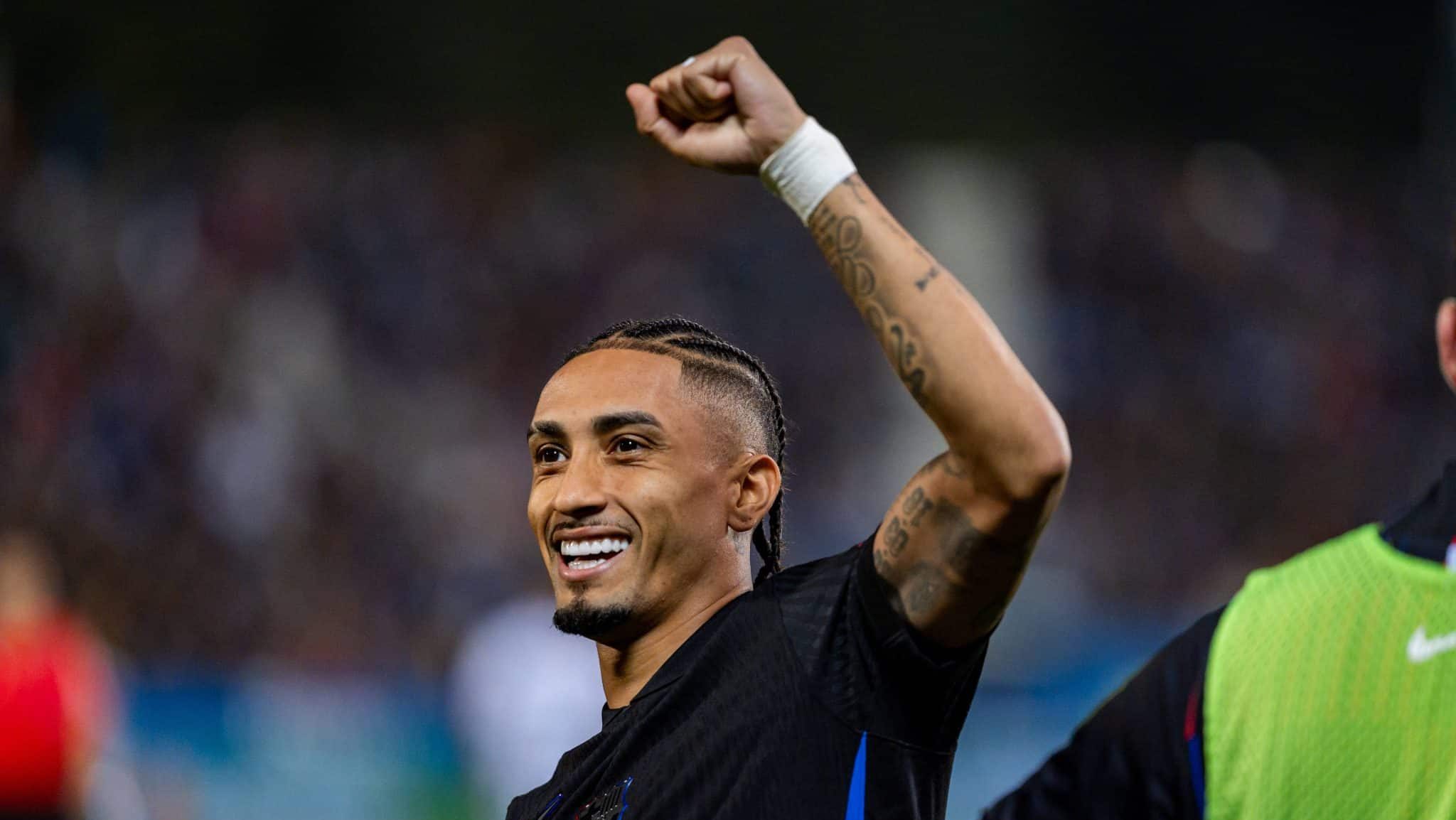 Como mudan&ccedil;a t&aacute;tica do Barcelona transformou Raphinha no her&oacute;i de mais uma vit&oacute;ria