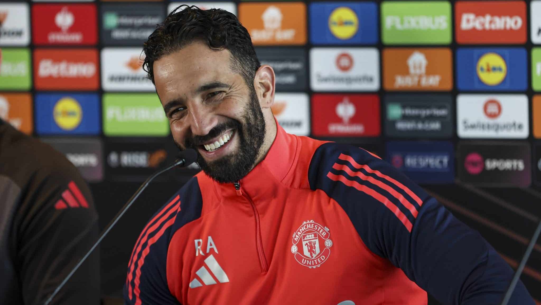 R$ 540 milh&otilde;es: Ruben Amorim quer atacante sensa&ccedil;&atilde;o no Manchester United