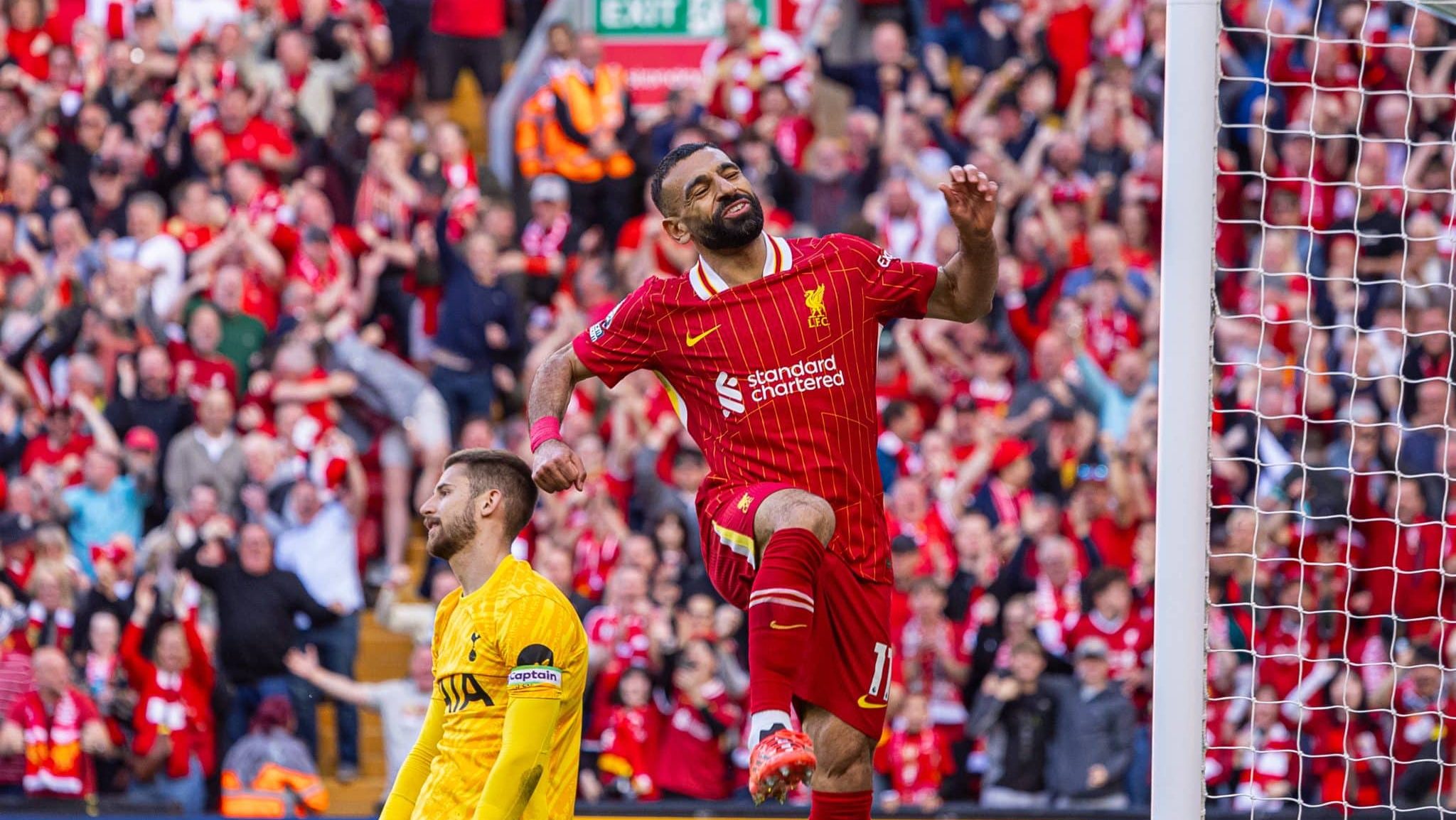 Liverpool &eacute; campe&atilde;o da Premier League em jogo que mostra sua principal qualidade