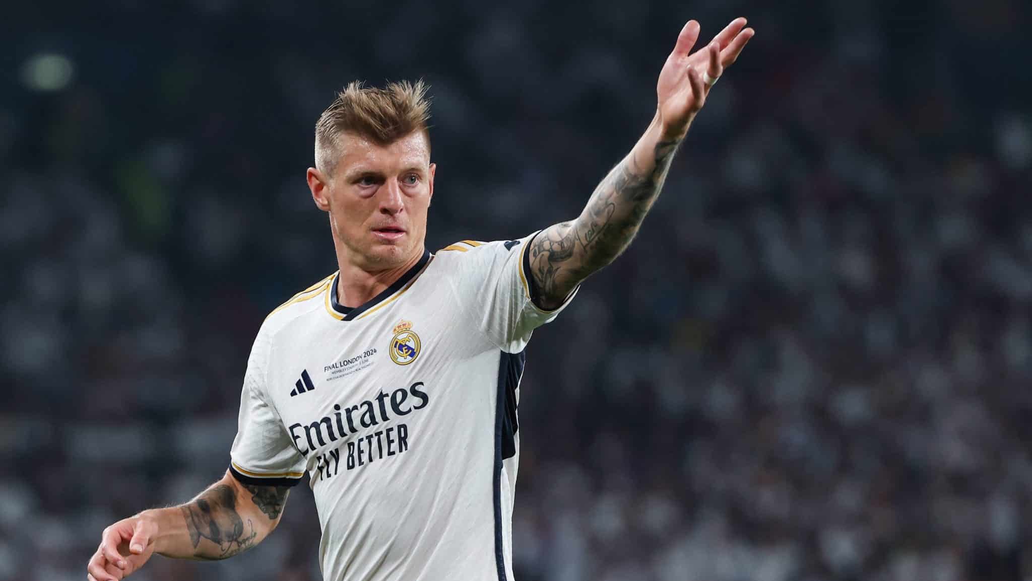 Novo Kroos? Ancelotti indica destaques da Premier League para meio-campo do Real Madrid