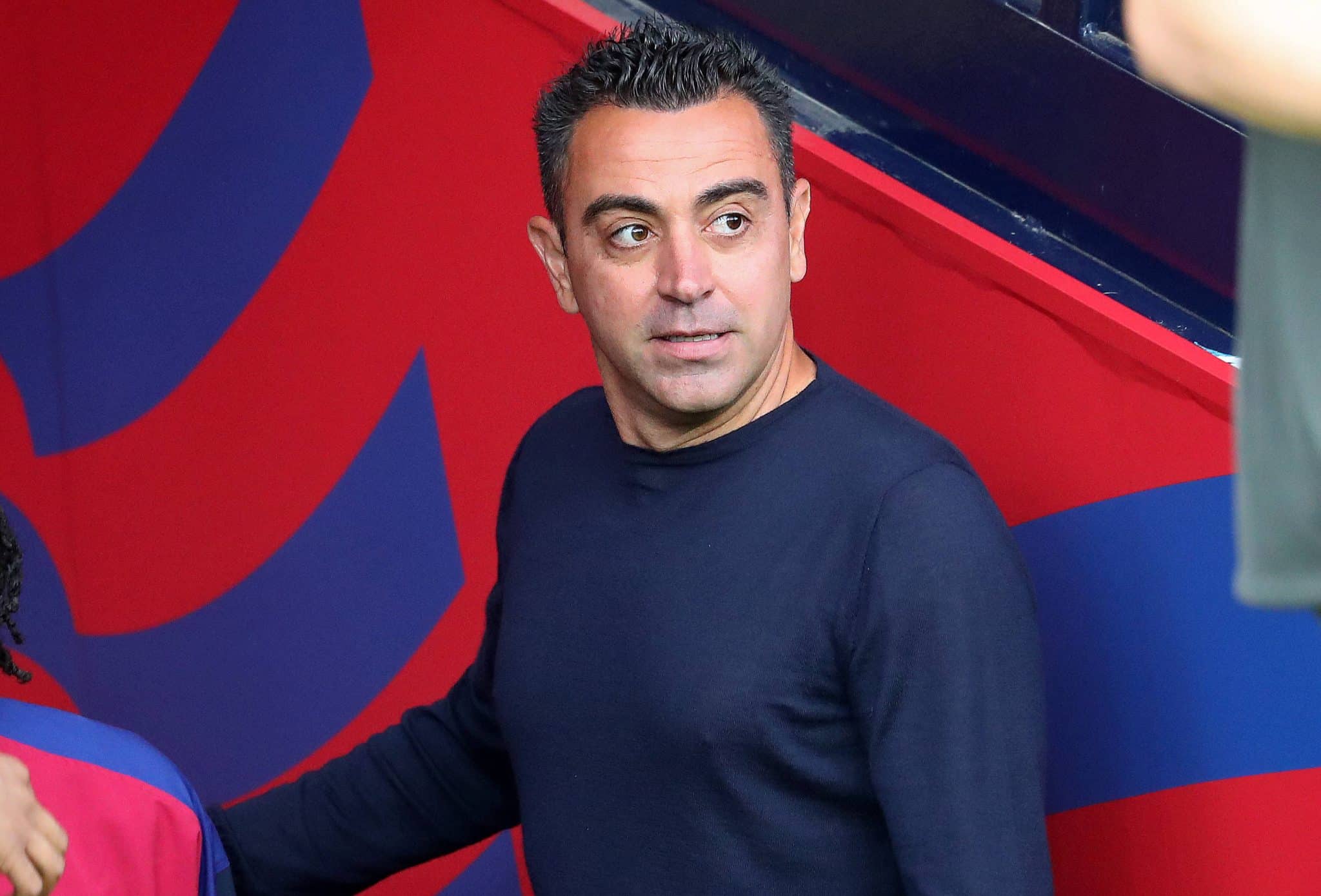Xavi, ex-t&eacute;cnico do Barcelona