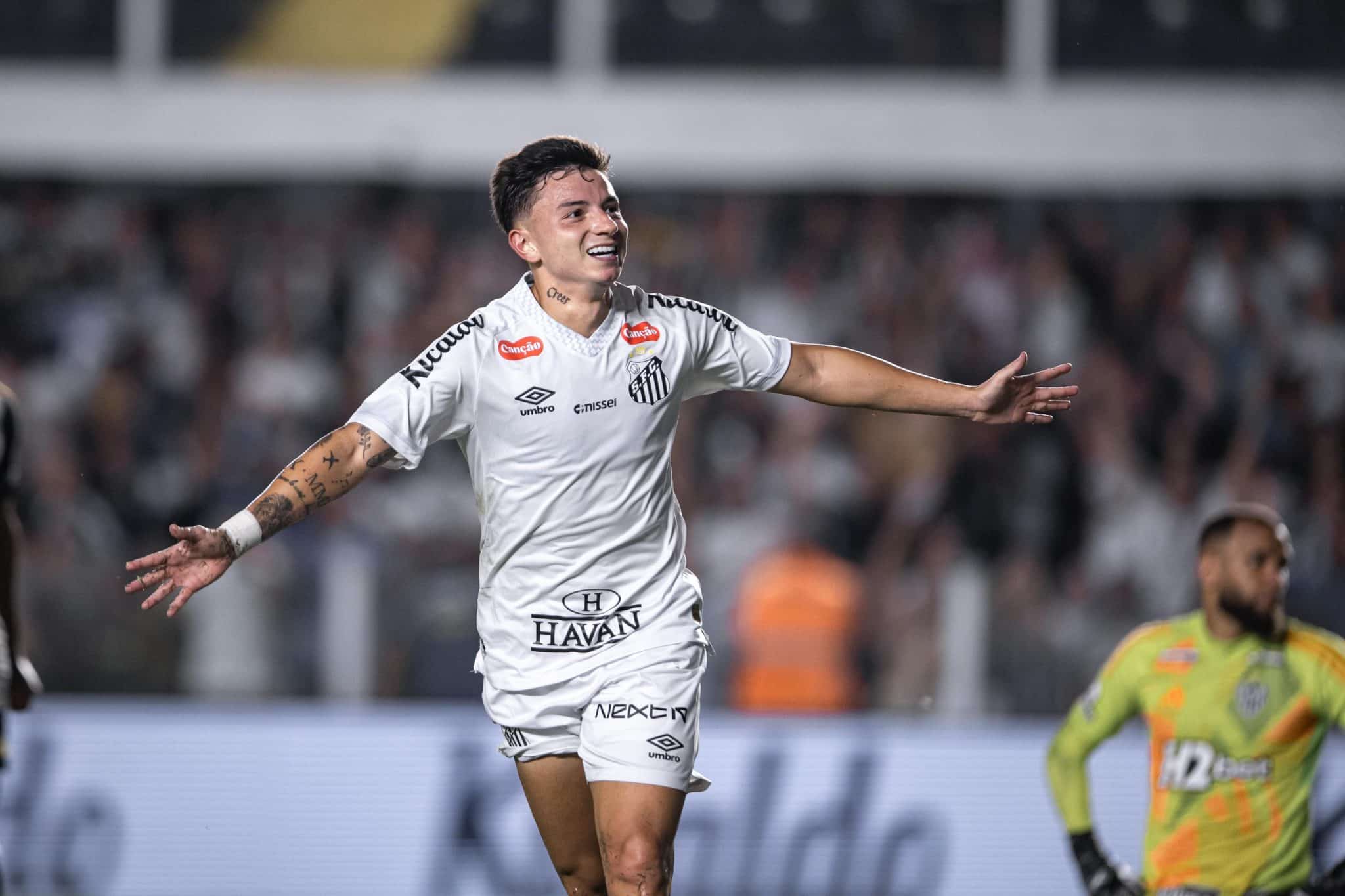 Barreal comemora o gol contra o Atl&eacute;tico-MG