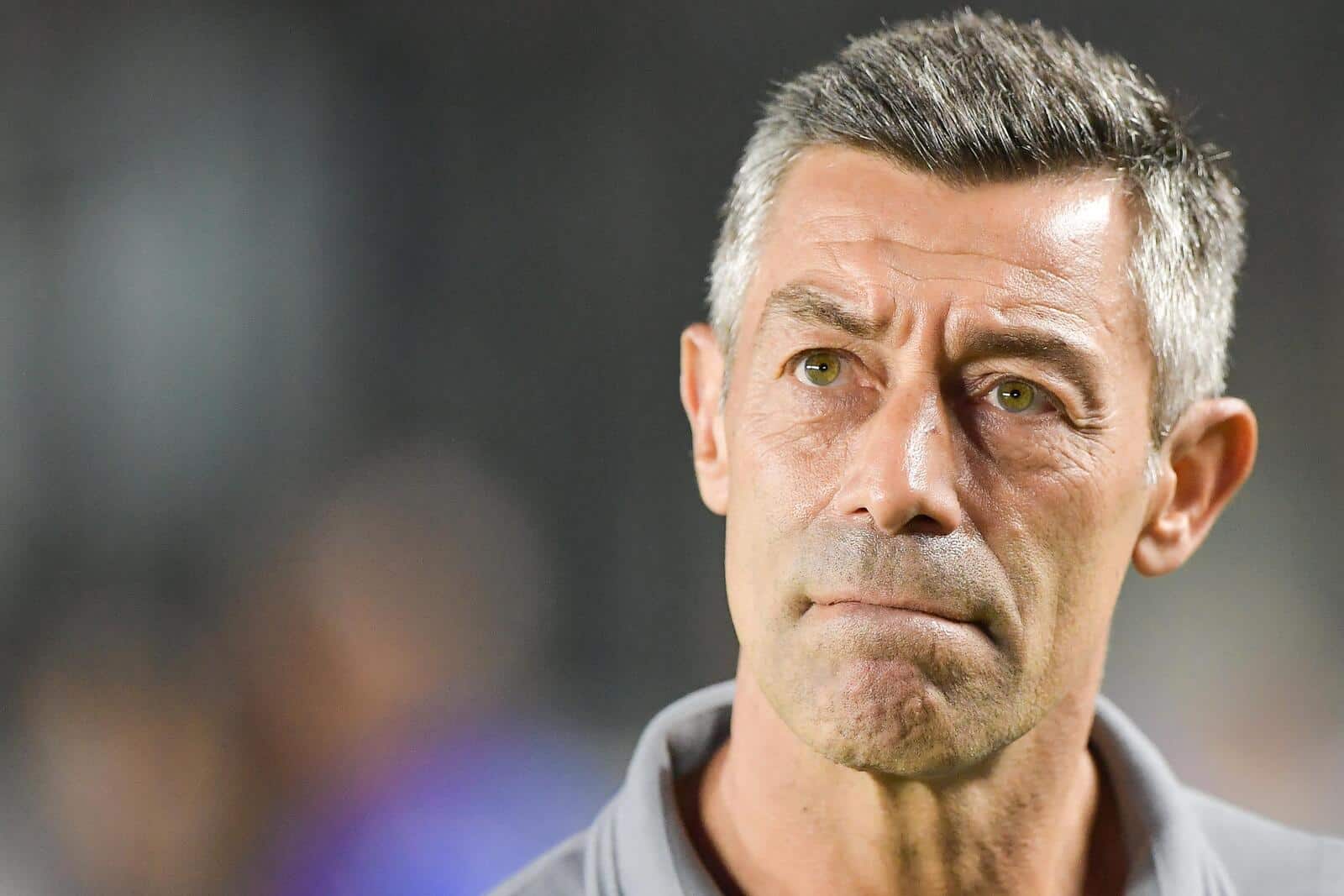 Prazo termina e comiss&atilde;o t&eacute;cnica de Caixinha toma decis&atilde;o radical contra o Santos