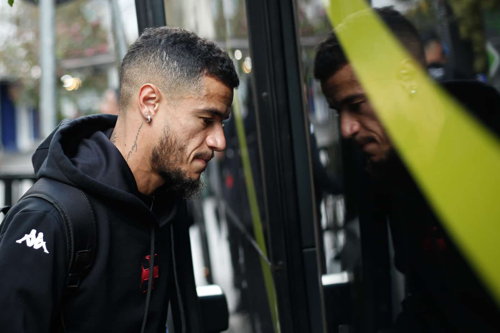 Coutinho &eacute; um dos l&iacute;deres do elenco do Vasco