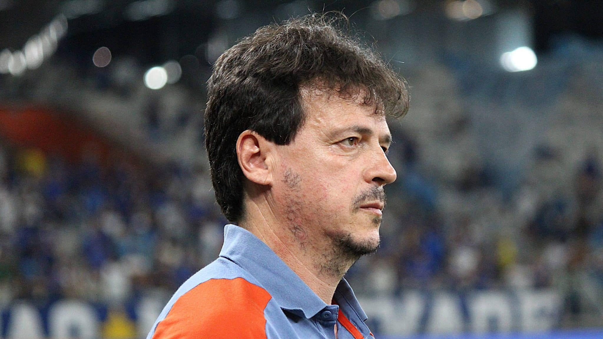 Os desafios de Fernando Diniz no Vasco em que ambos buscam superar problemas recentes