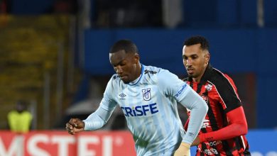 Falha inacredit&aacute;vel de goleiro elimina Vit&oacute;ria da Sul-Americana mesmo com um a mais