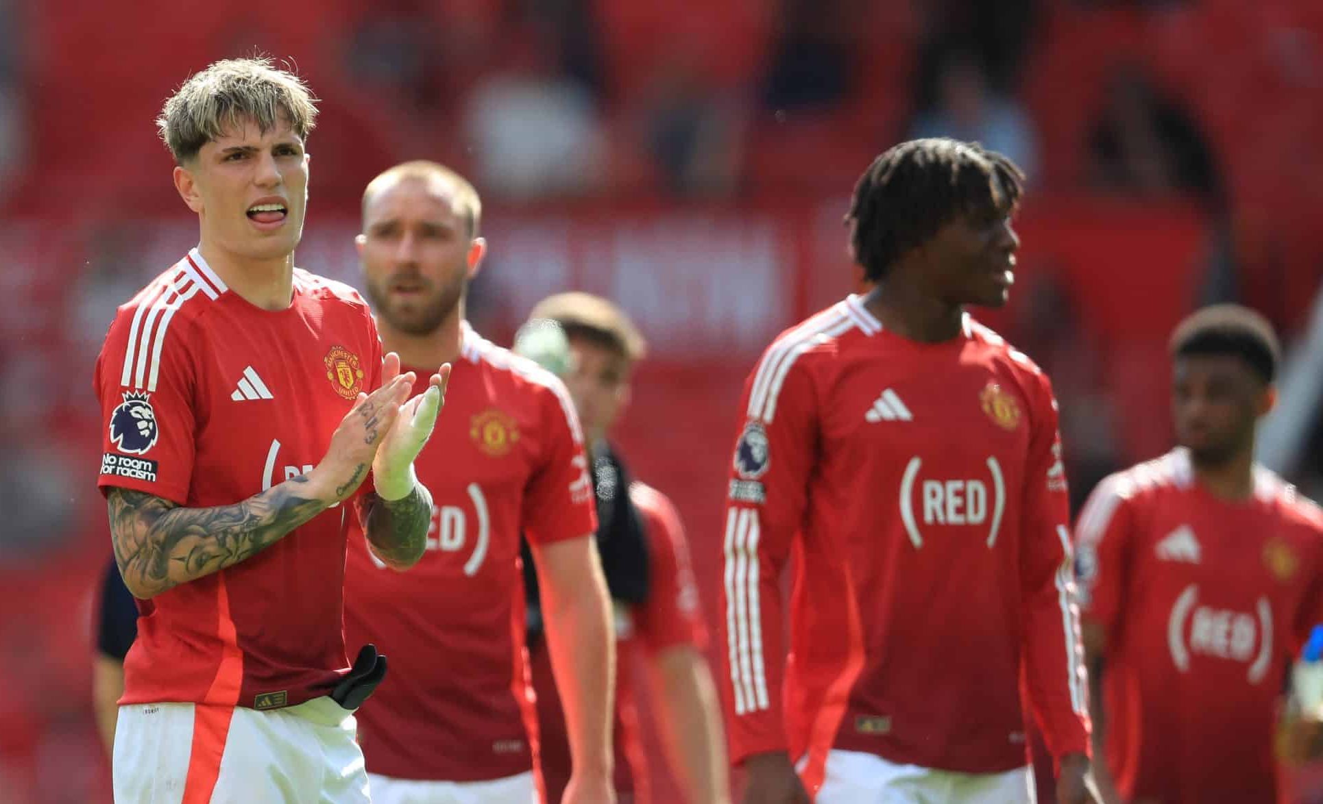 &lsquo;O Manchester United tem sido um cemit&eacute;rio para todos os jogadores dos &uacute;ltimos 10 anos&rsquo;