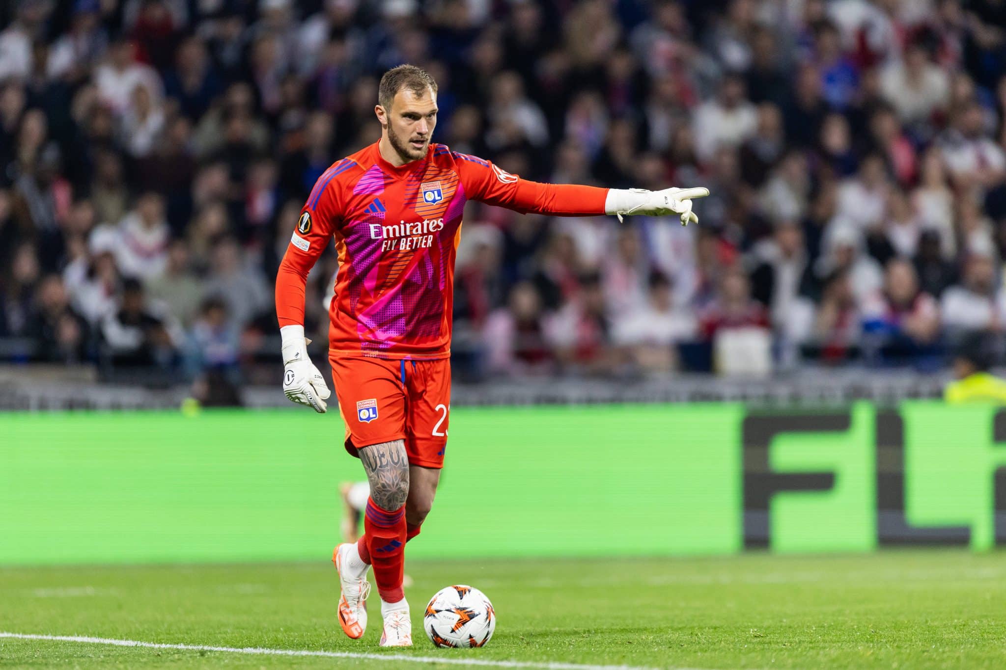 Lucas Perri foi um dos destaques do Lyon na &uacute;ltima temporada (Foto: Imago)