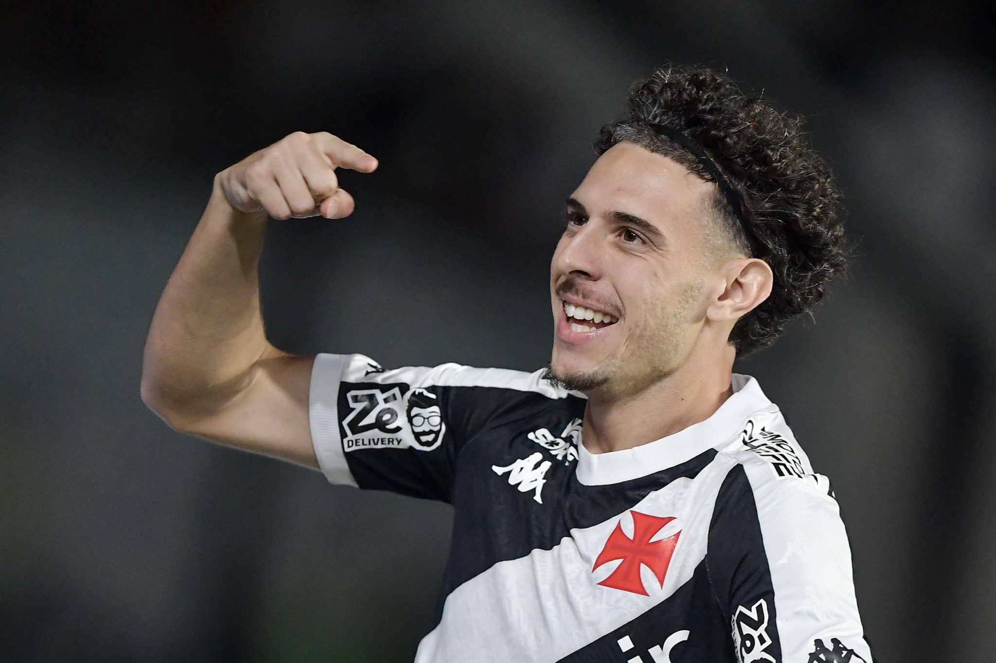 Nuno Moreira comemora gol do Vasco