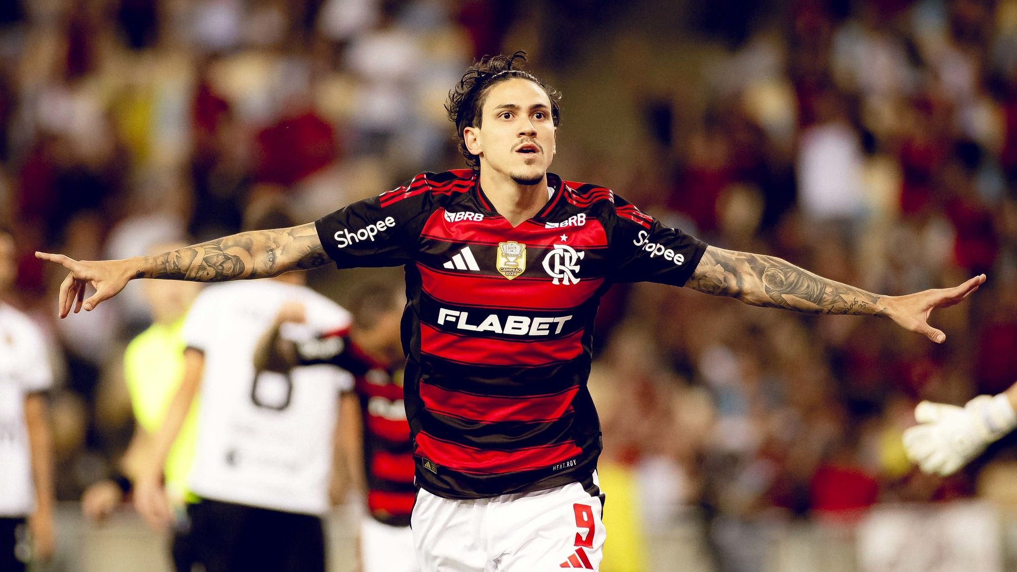 Vit&oacute;ria de time misto do Flamengo deixa tr&ecirc;s recados para Filipe Lu&iacute;s