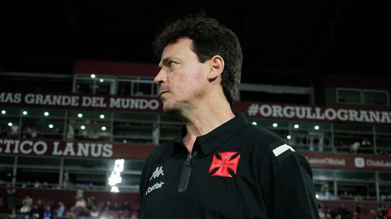 Como Fernando Diniz mudou e planeja a recupera&ccedil;&atilde;o do Vasco em 2025