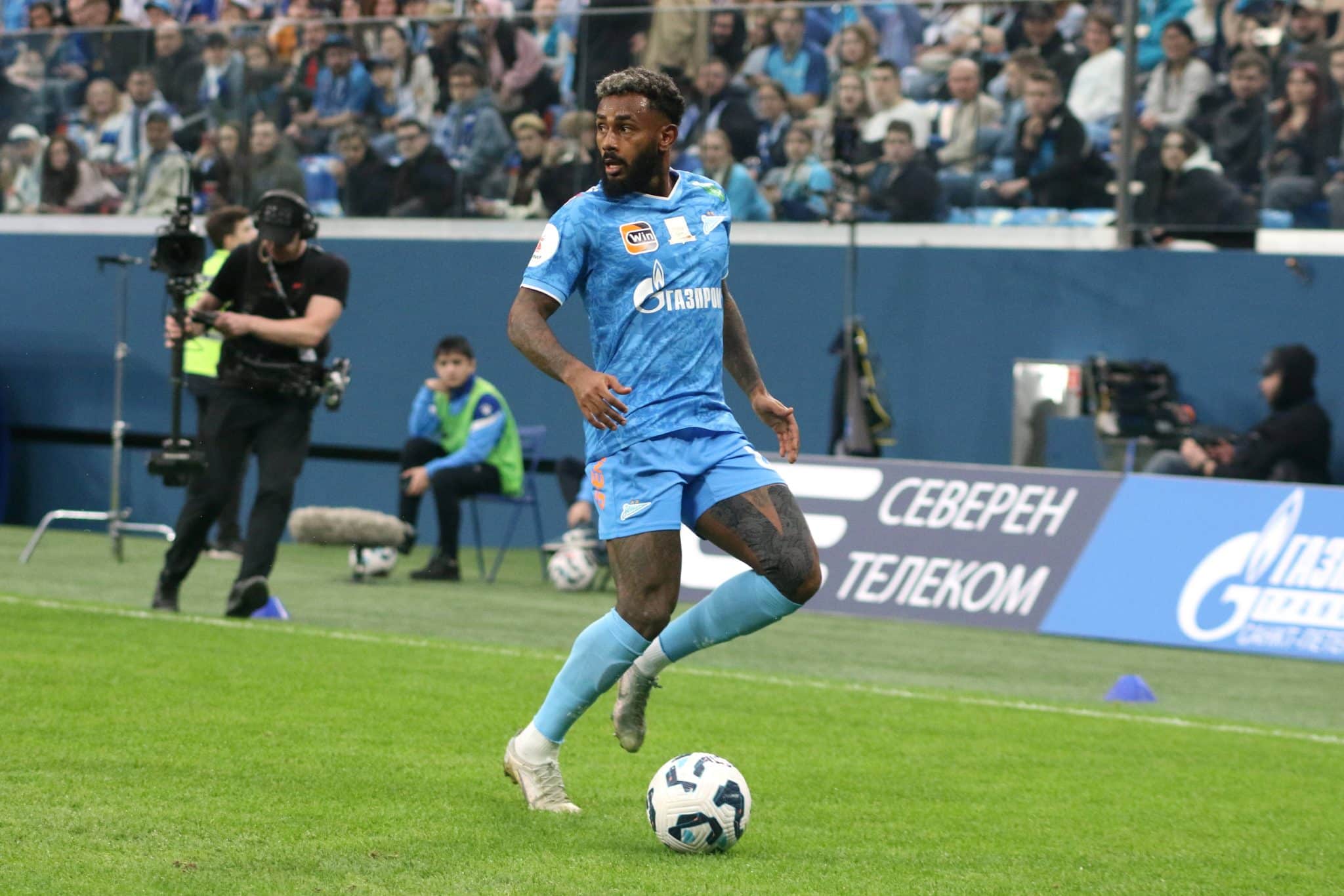 Wendel teve dois gols e 12 assist&ecirc;ncias nesta temporada (Foto: Imago)