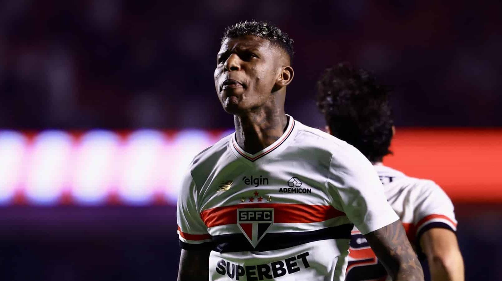 S&atilde;o Paulo &eacute; valente para virar sobre o Gr&ecirc;mio, mas vit&oacute;ria n&atilde;o pode esconder problemas