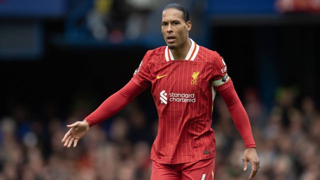 Mais d&iacute;ficil que Van Dijk: Zagueiro brasileiro &eacute; pesadelo de artilheiro da Premier League