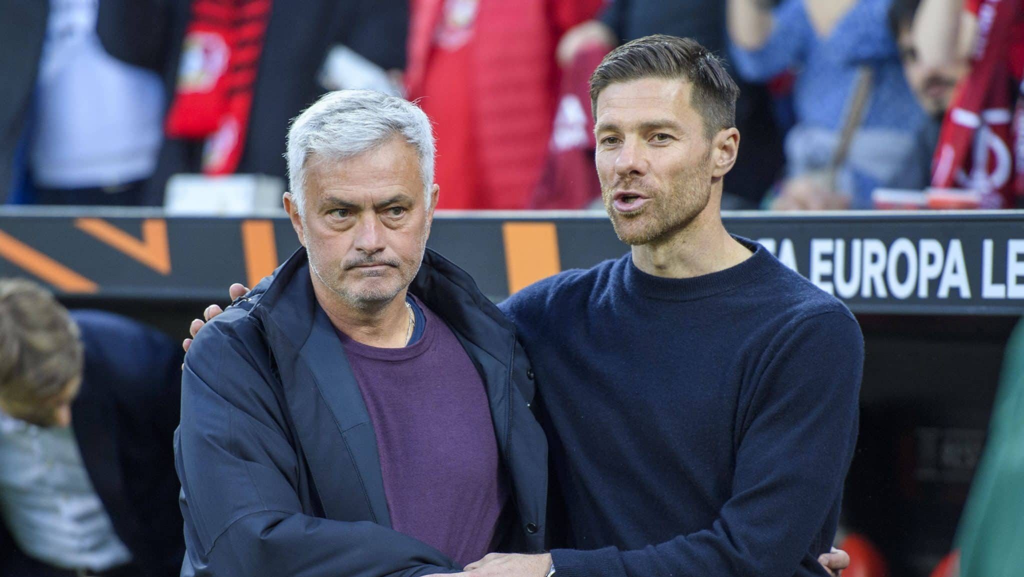 Mourinho, Ancelotti e mais: Como &iacute;dolos do Real Madrid influenciam Xabi Alonso