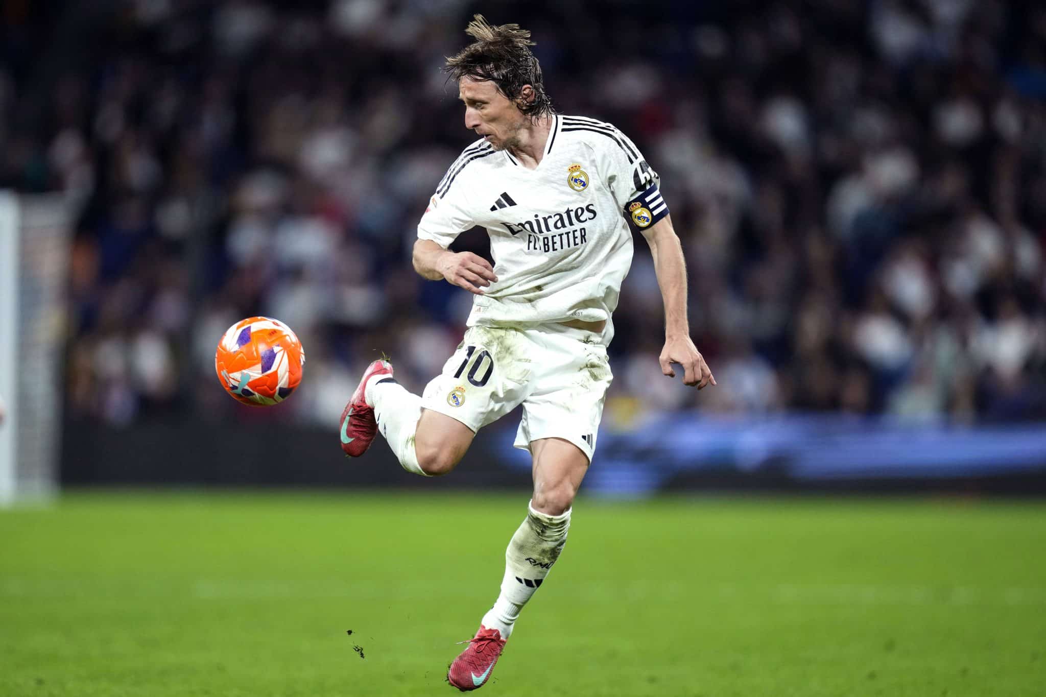 Luka Modric segue mostrando bom futebol Foto: (Imago)