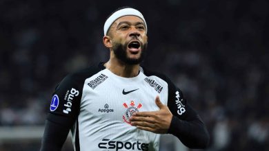 Corinthians: Reunião ameniza falta de Memphis, mas não muda clima bélico com diretoria