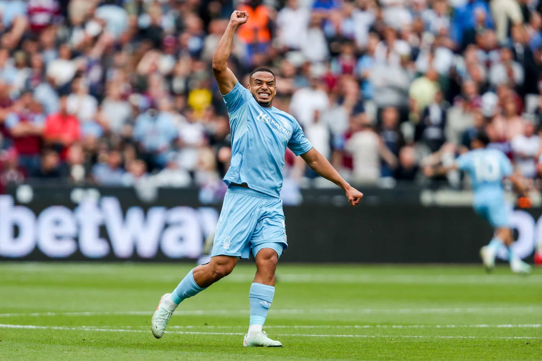 Murillo comemora pelo Nottingham Forest