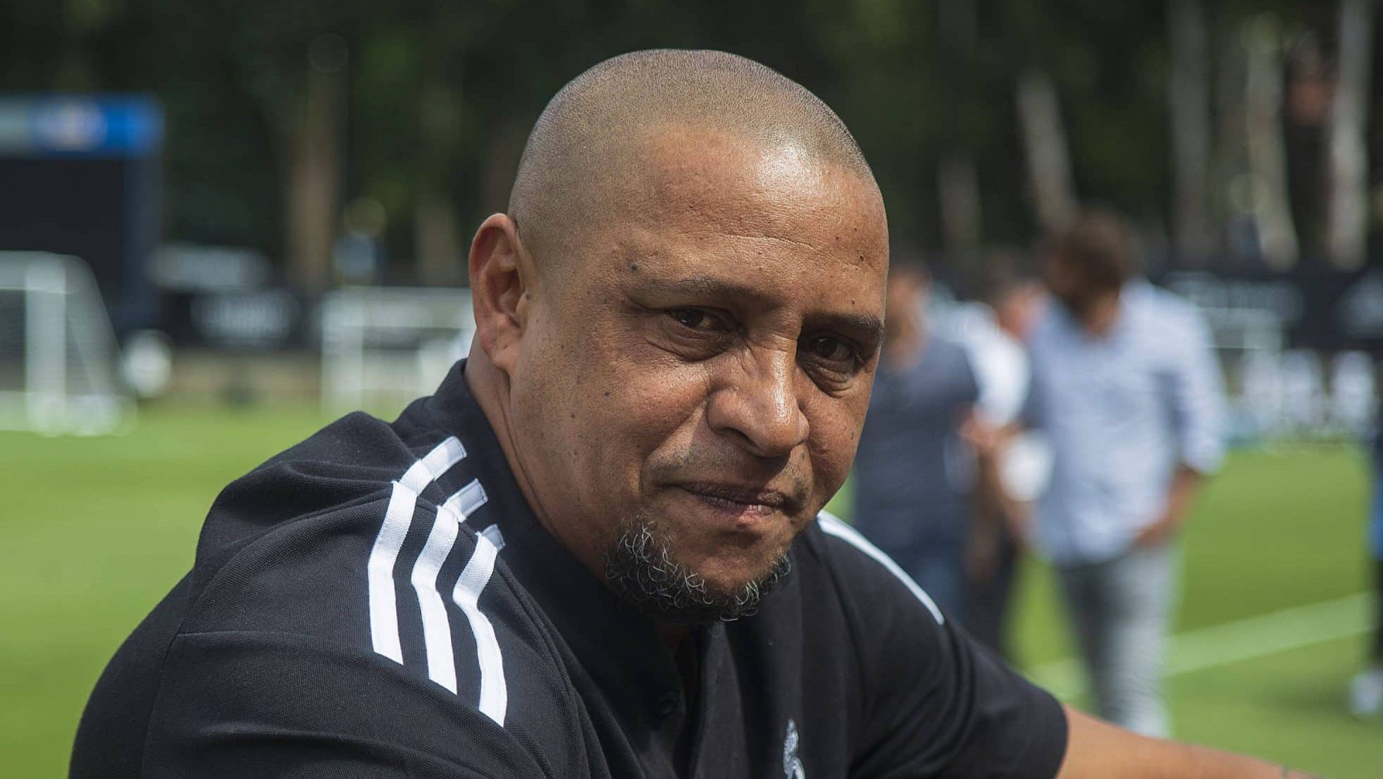 Roberto Carlos relembra final contra o Boca e v&ecirc; time brasileiro pr&oacute;ximo a Real e City no Mundial