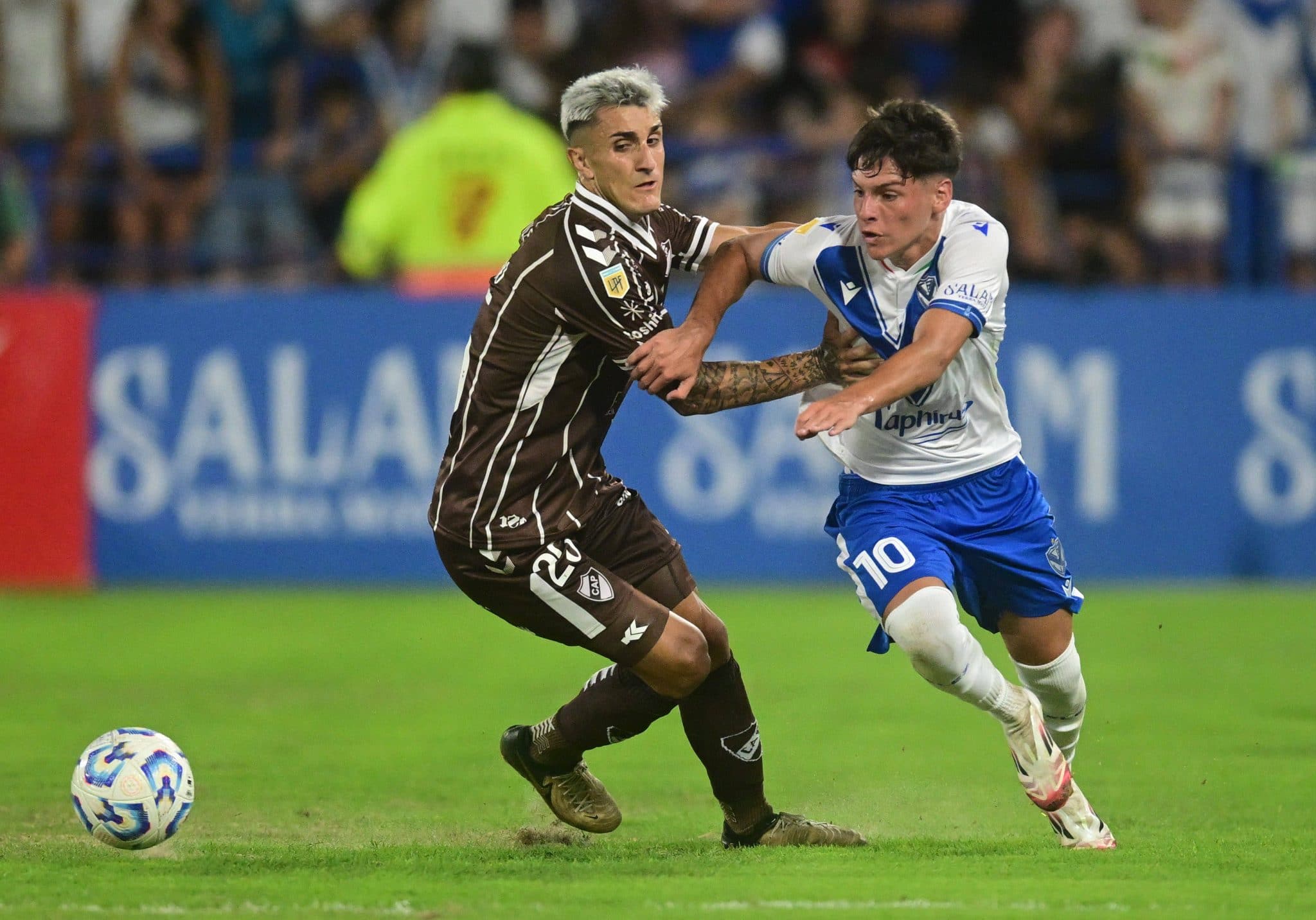 Jovem Alvaro Montoro ser&aacute; um dos refor&ccedil;os do Botafogo para o Mundial (Foto: Imago)