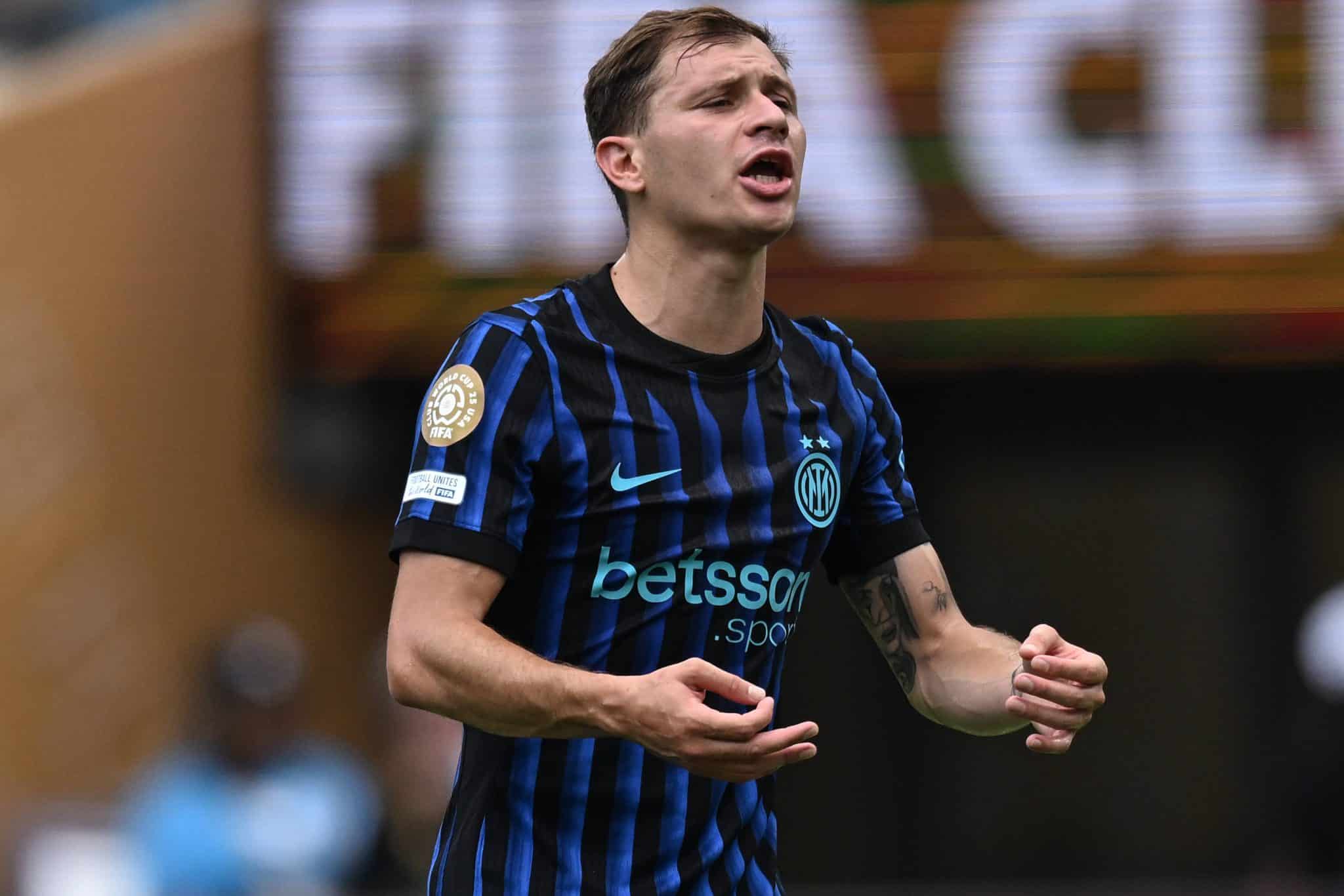 Barella em jogo da Inter no Mundial de Clubes