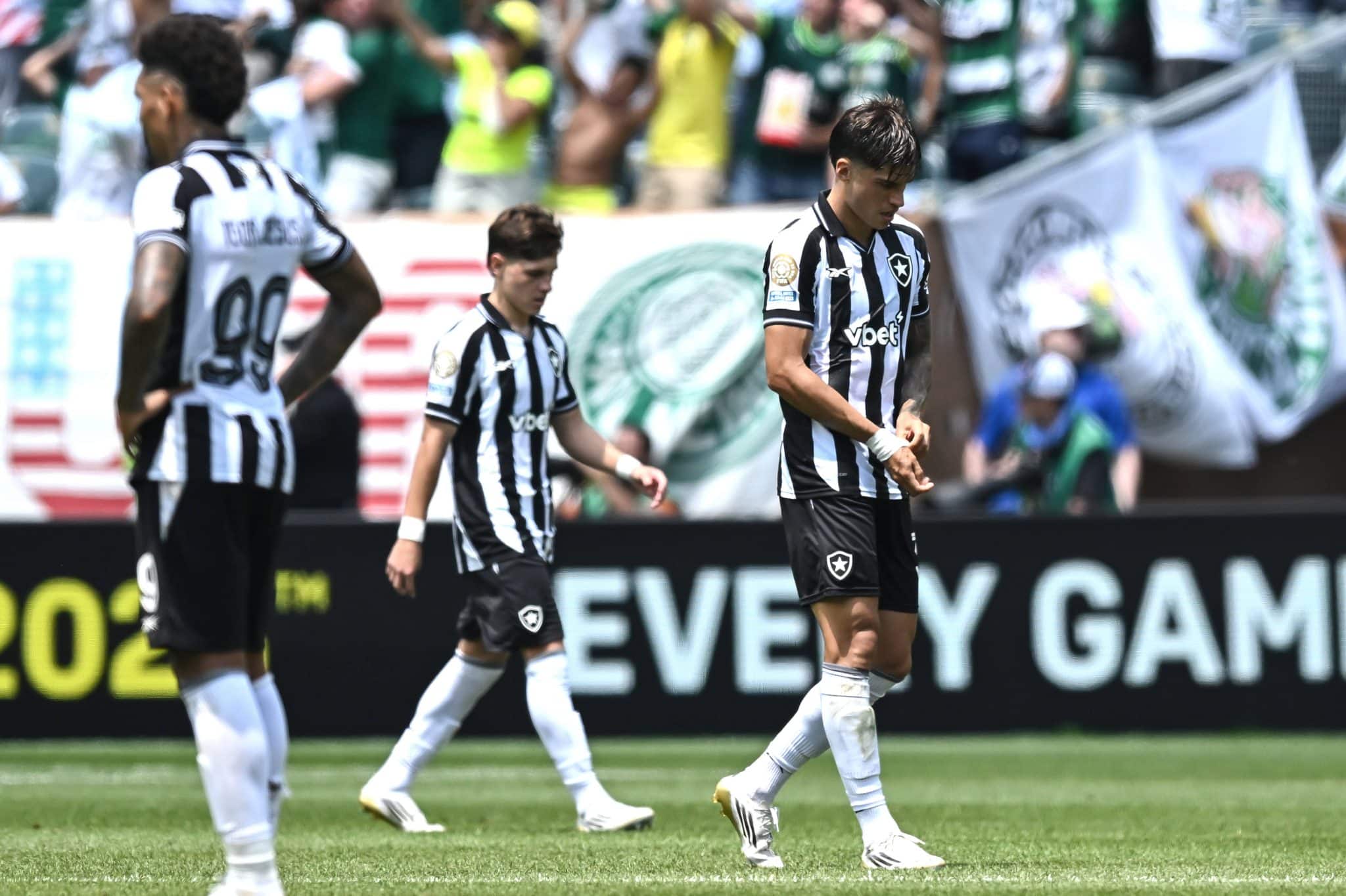 Botafogo foi eliminado com gol na prorroga&ccedil;&atilde;o (Foto: Imago)