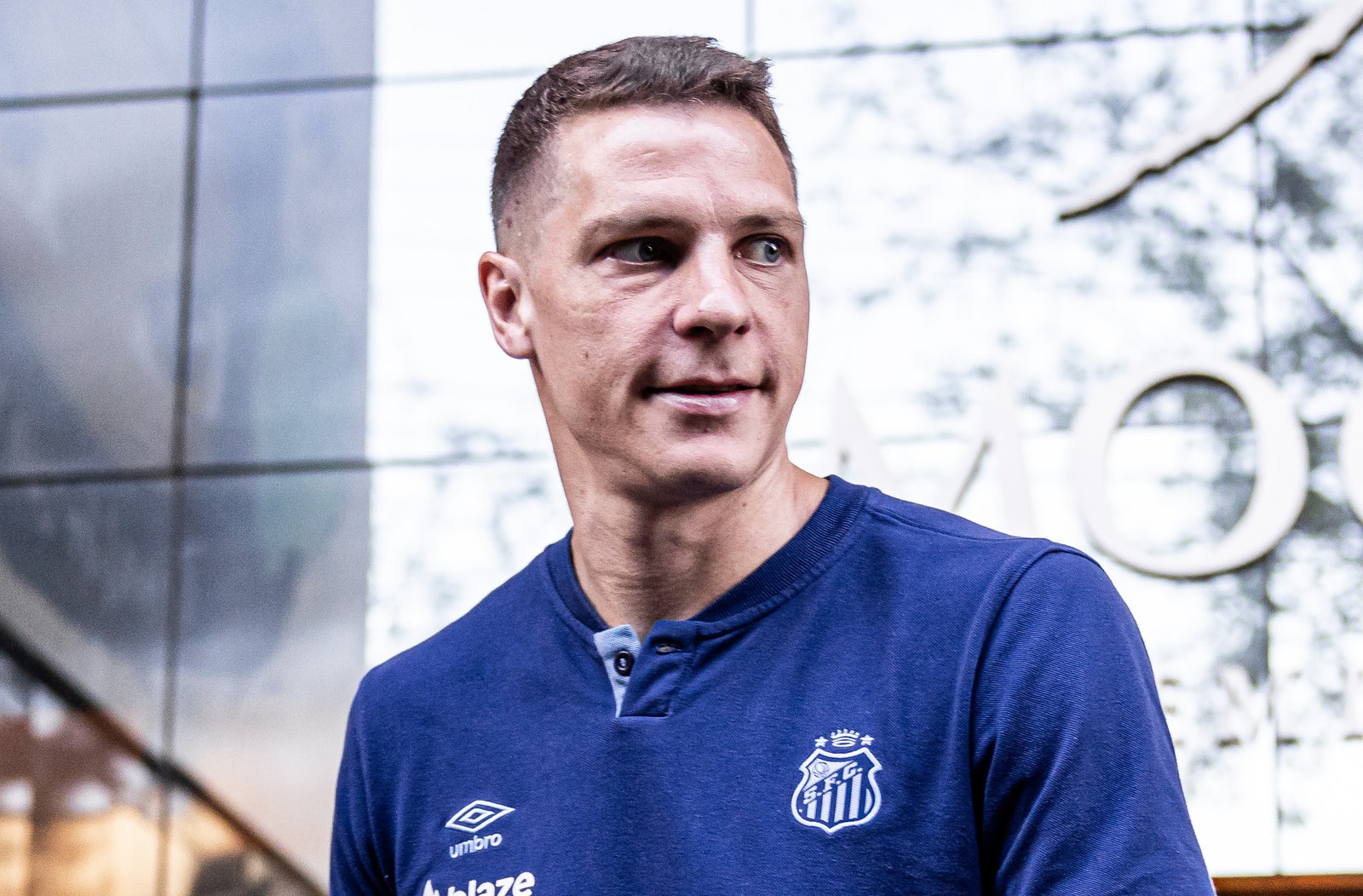 Quanto Furch ainda tem para receber do Santos at&eacute; o fim do contrato?