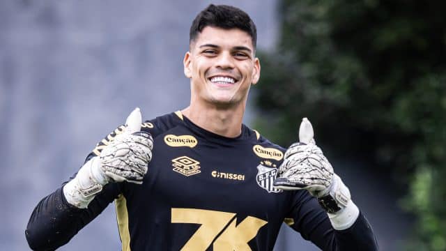 Interesse de europeus em Braz&atilde;o preocupa Santos e ainda vai aumentar