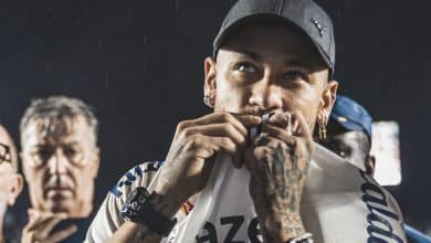 O problema &eacute; dinheiro? Marcelo Teixeira detalha conversa sobre renova&ccedil;&atilde;o de Neymar com o Santos