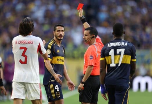 Al&eacute;m de expuls&atilde;o no Mundial: Nossa Senhora de Guadalupe &eacute; figura comum no futebol mexicano